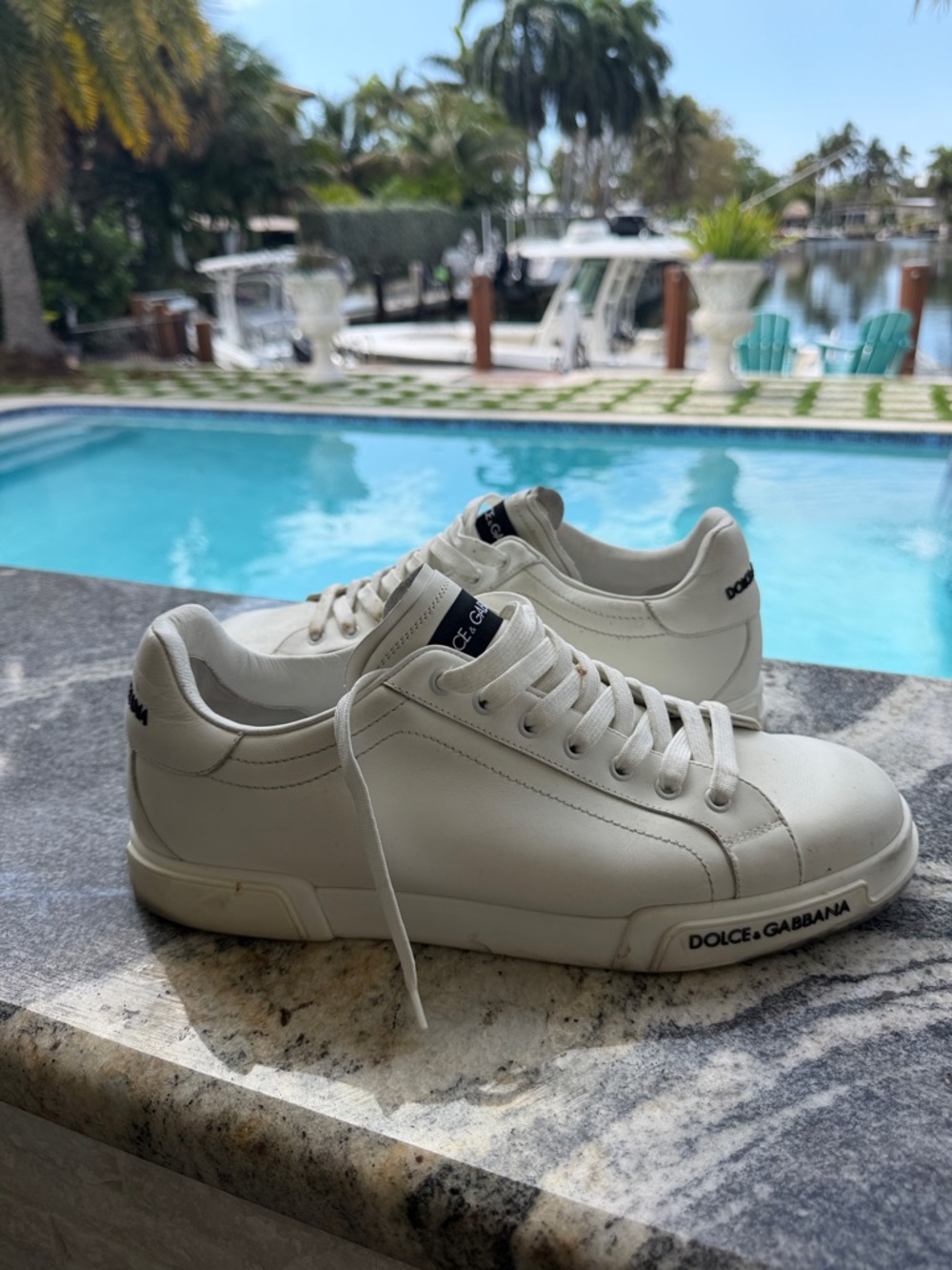 Dolce & Gabbana Men’s Off-White Leather Low-Top Sneakers